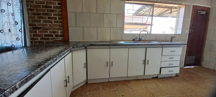 3 Bedroom Property for Sale in Randlespark North West